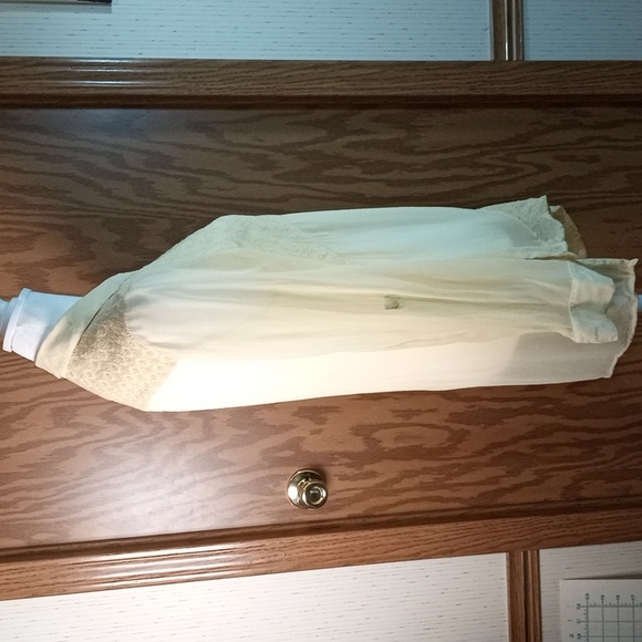 Chico's,  Feminine, embroidery, artsy, office, church, professional, Gra… - Picture 9 of 12